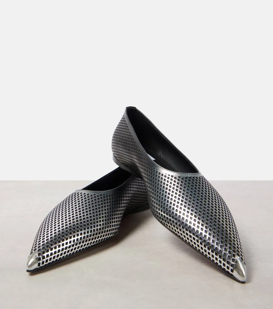 Alaia D√É¬©grad√É¬© fishnet leather ballet flats