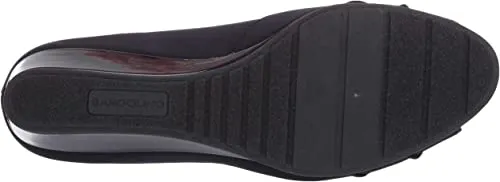 Bandolino Women's Caddia Pumps  Color Navy Size 9.5M