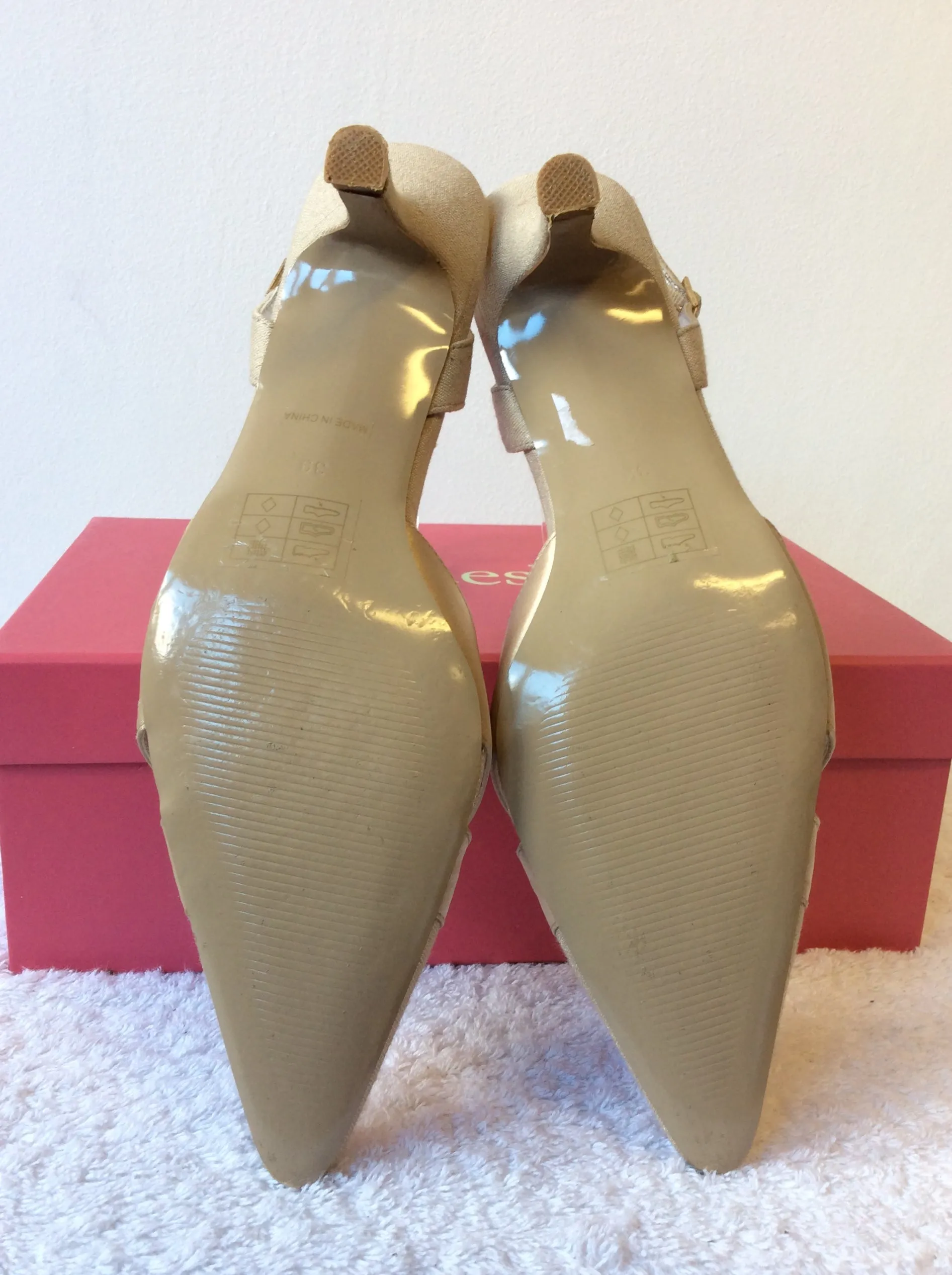 BRAND NEW JACQUES VERT SANDSTONE SATIN SLINGBACK HEELS SIZE 6/39