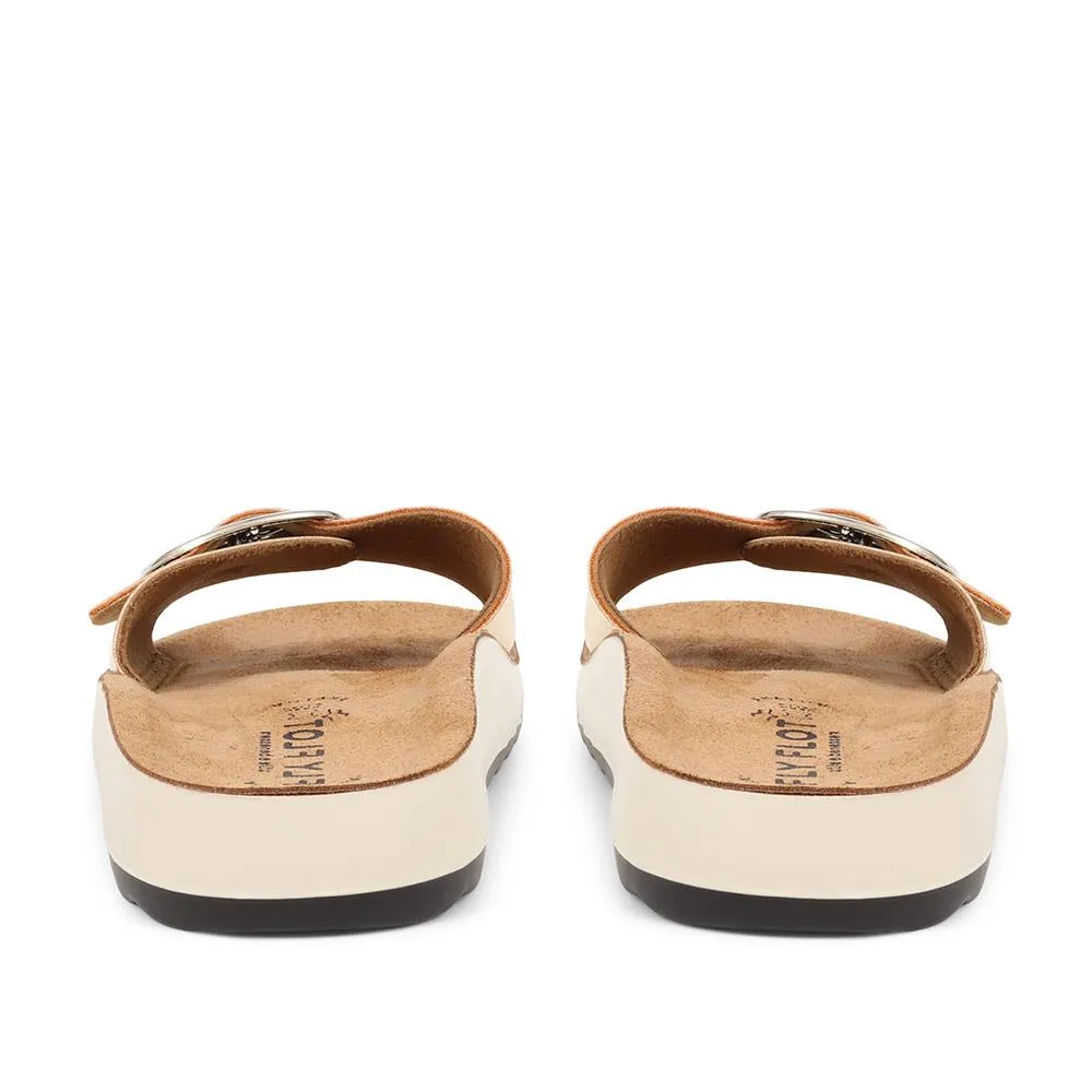 Buckle-Detailed Slip-On Sandals - FLY37049 / 323 228