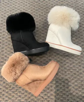 Camel Suede Chic Wedged Boot