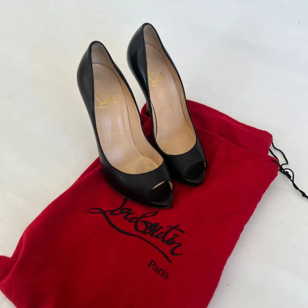 Christian Louboutin black leather peep toe pumps, 37.5