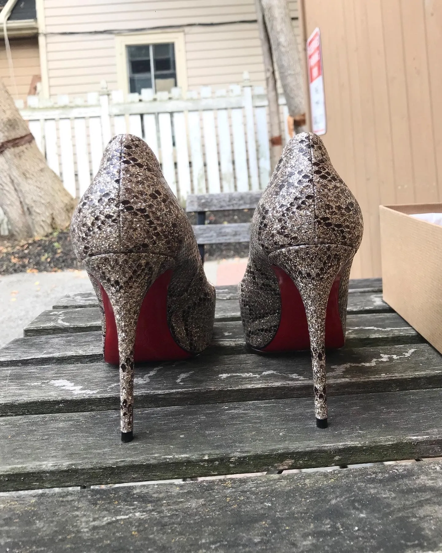 CHRISTIAN LOUBOUTIN Metallic Gold Brown Peep-toe Platform High Heel Pumps