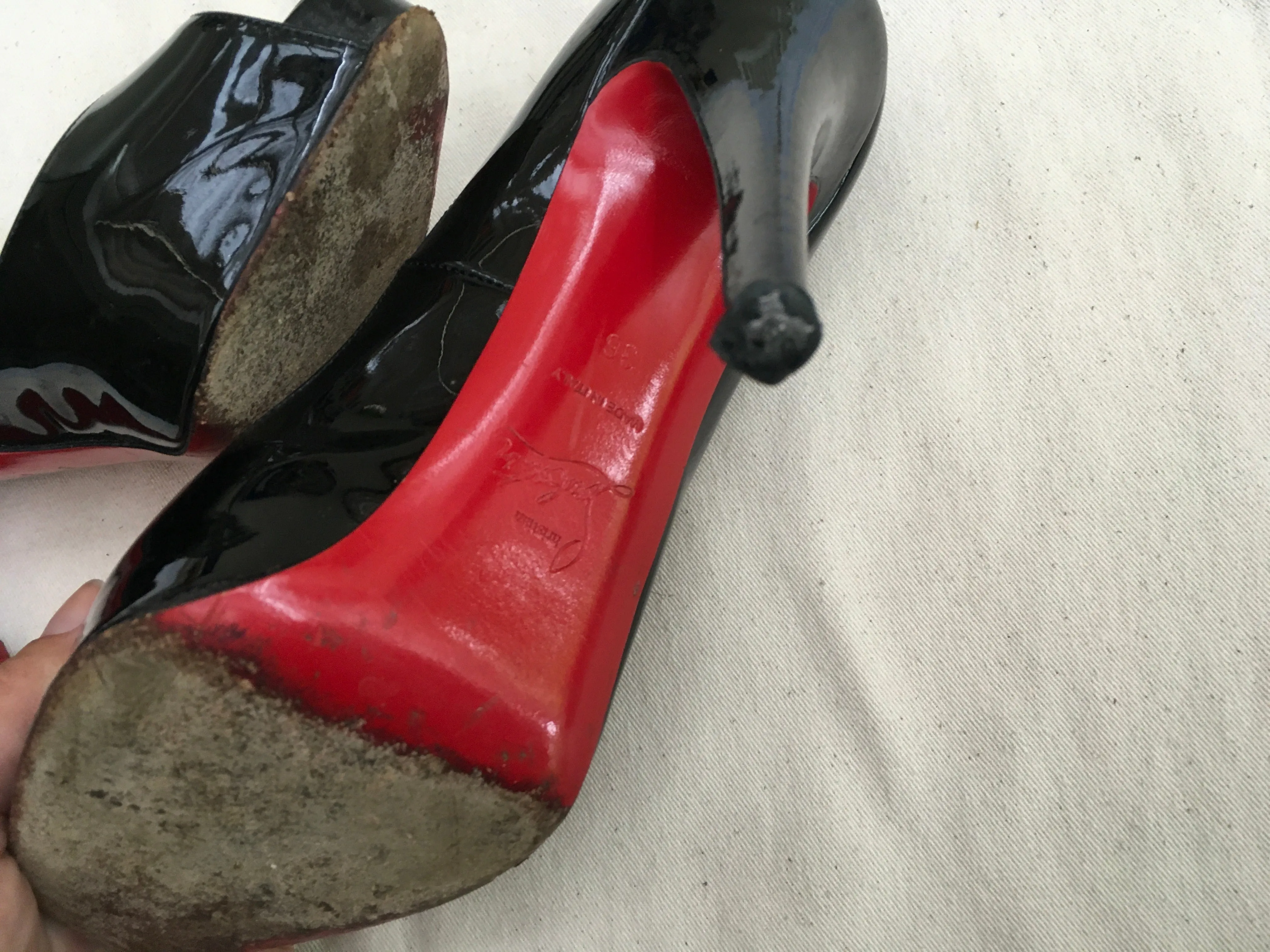 Christian Louboutin Patent Leather Peep-Toe Pumps Shoes 36 US 6 UK 3 Ladies