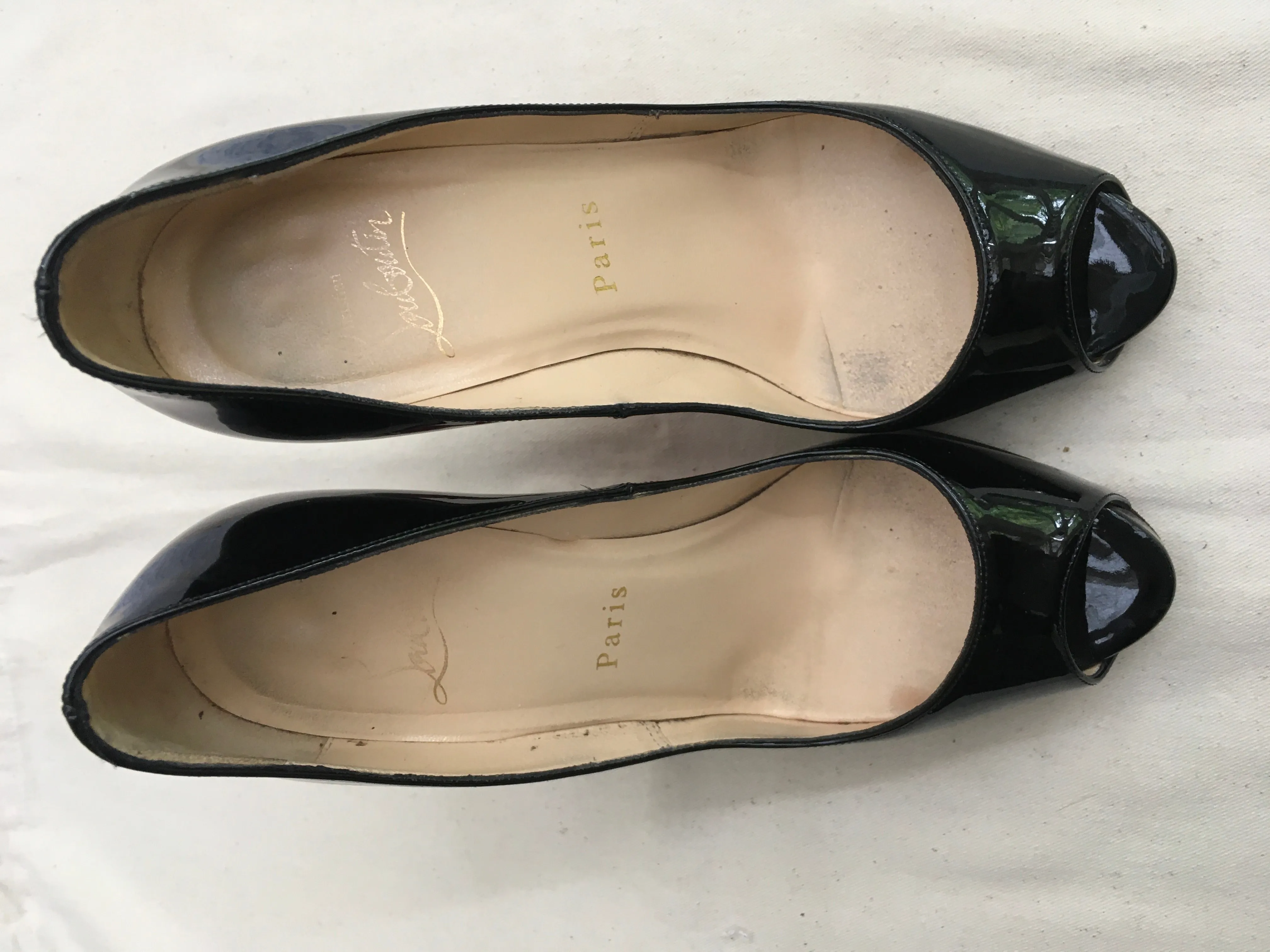 Christian Louboutin Patent Leather Peep-Toe Pumps Shoes 36 US 6 UK 3 Ladies