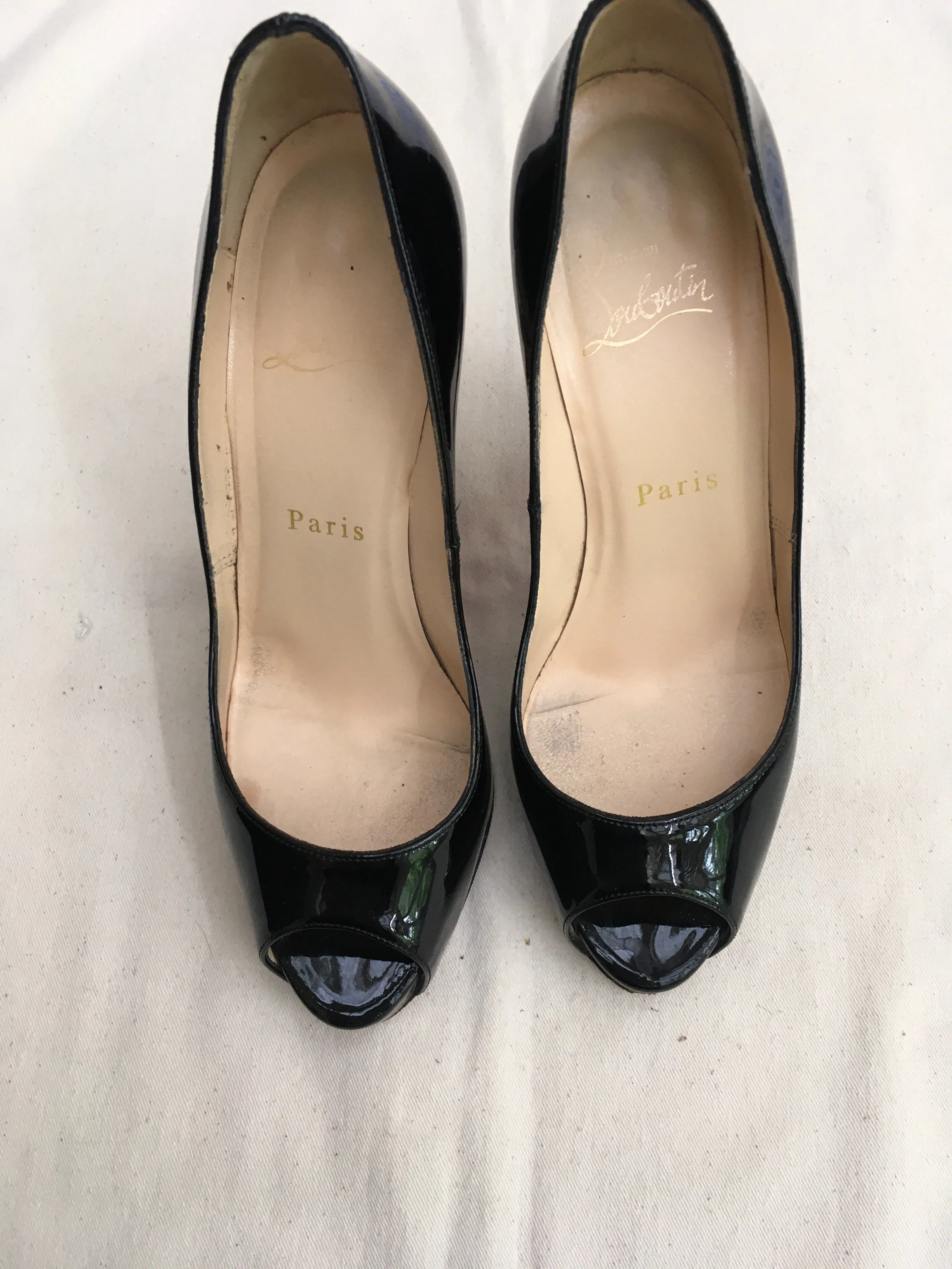 Christian Louboutin Patent Leather Peep-Toe Pumps Shoes 36 US 6 UK 3 Ladies