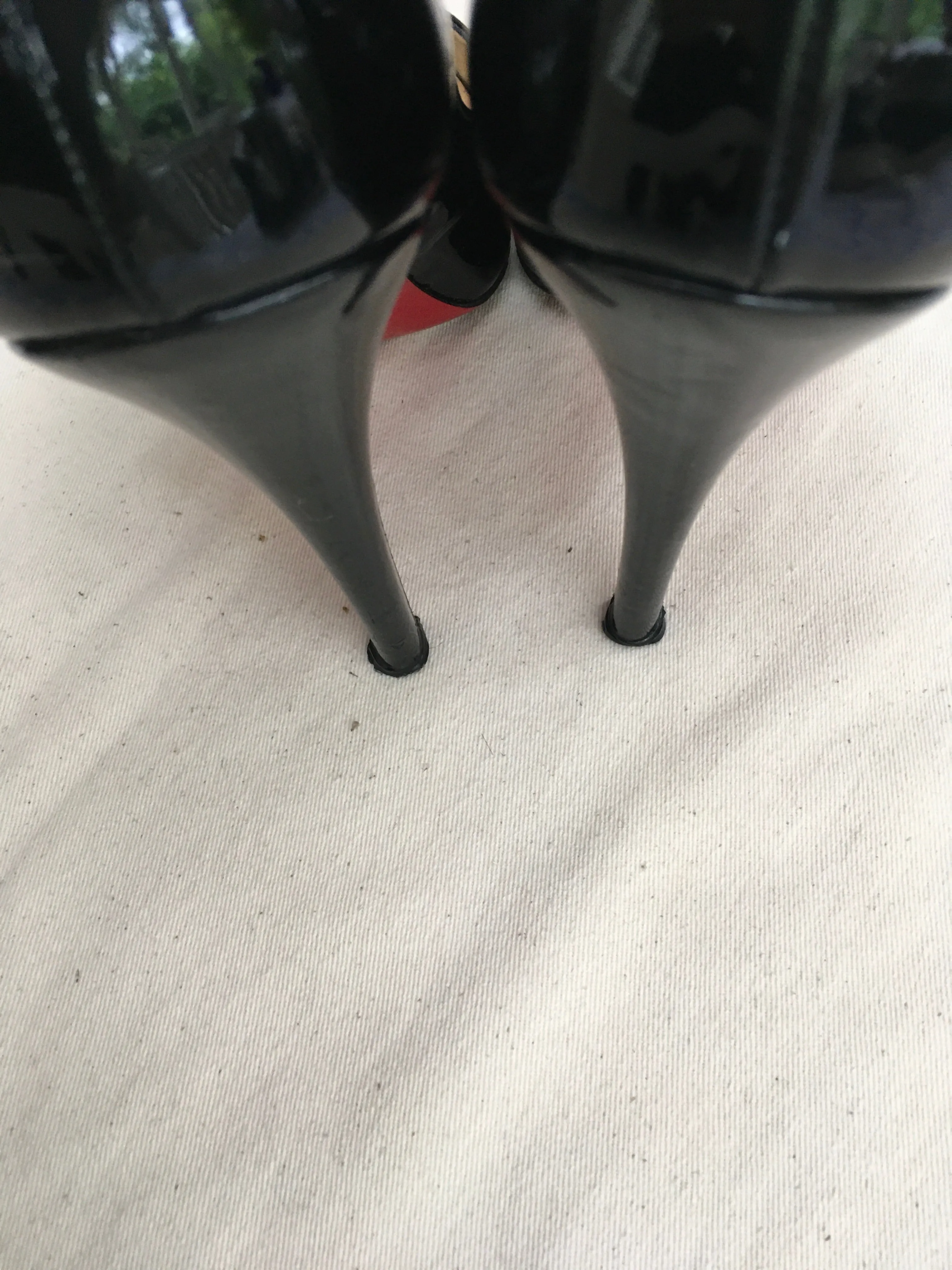 Christian Louboutin Patent Leather Peep-Toe Pumps Shoes 36 US 6 UK 3 Ladies