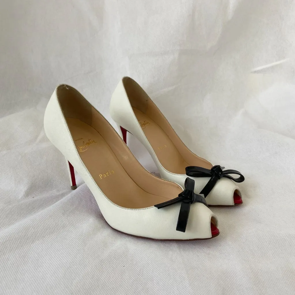 Christian Louboutin White Leather Tibunodo Bow Peep Toe Pumps, 36.5