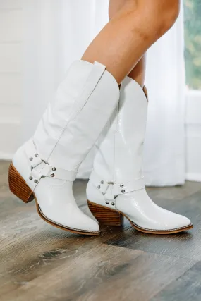 Down Broadway Cream White Western Boots