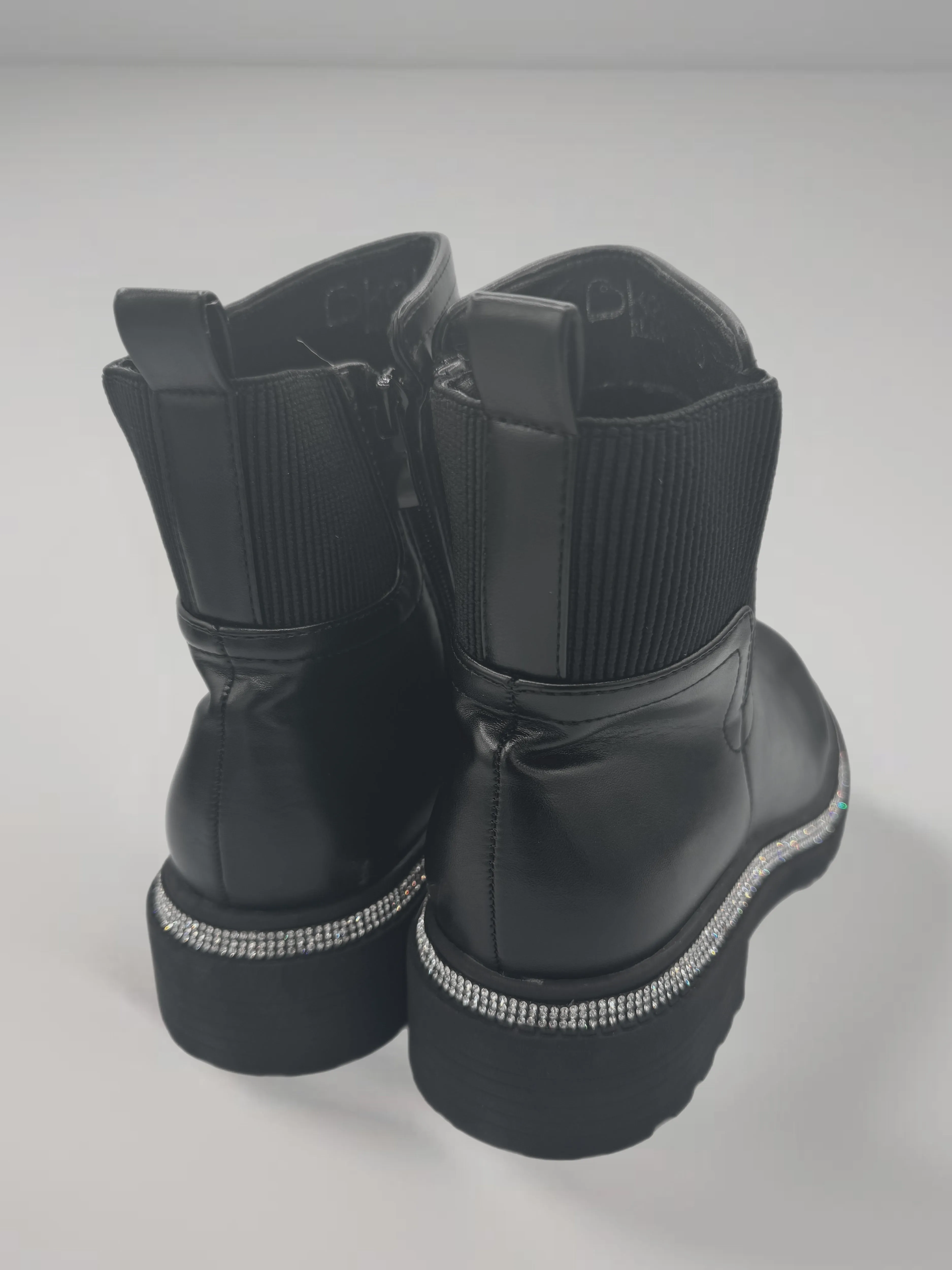 Emma boots