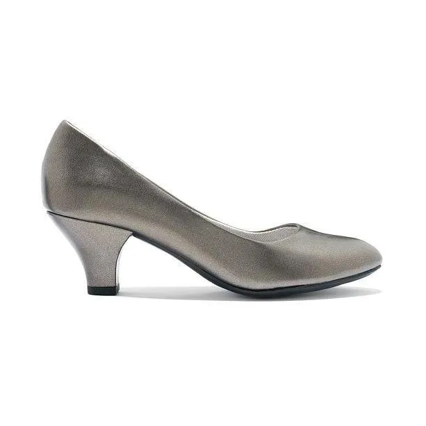Fabulous Almond Toe Slip On Pumps