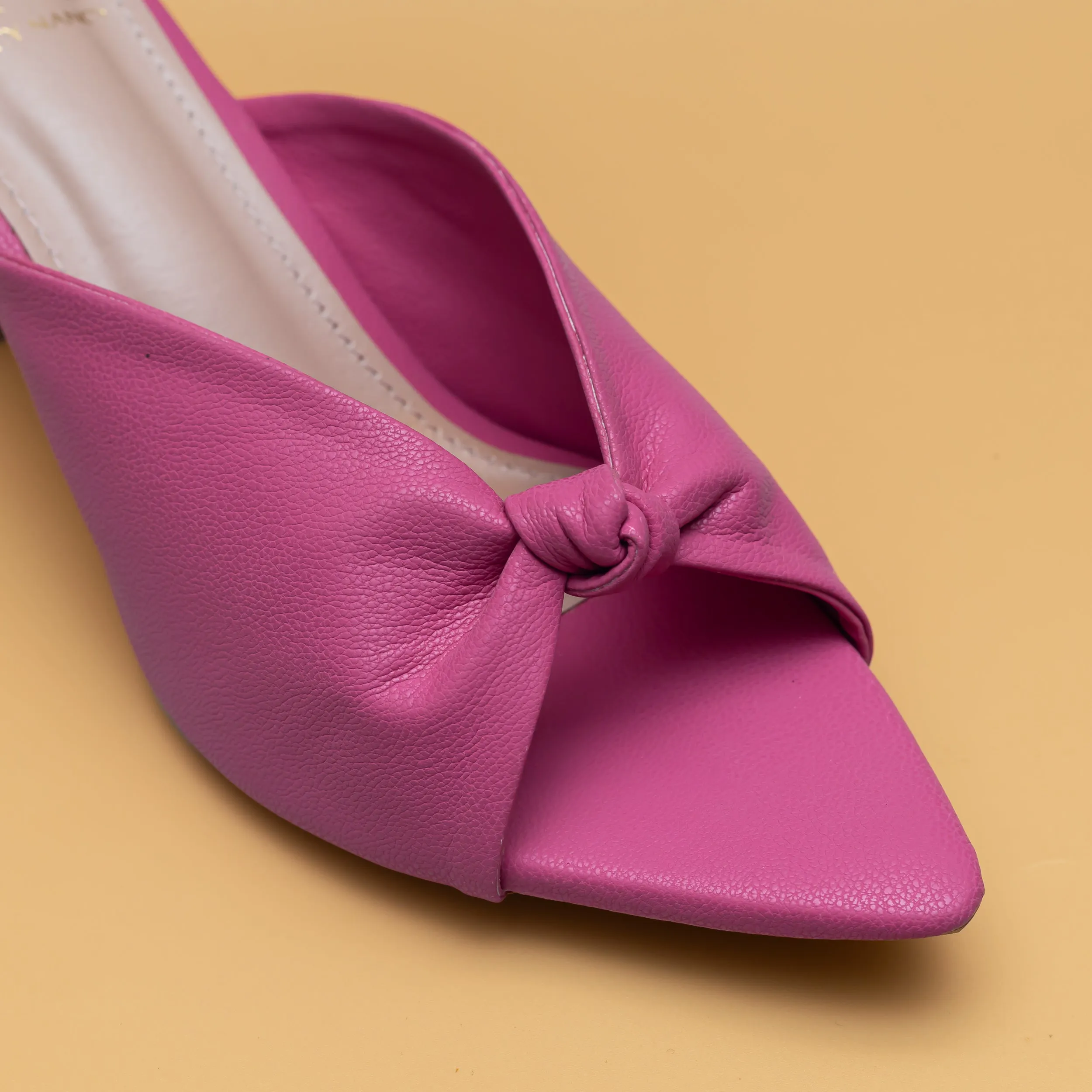 Knotty Heel Mules - Pink