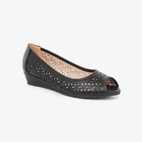 Perforated Women Pumps