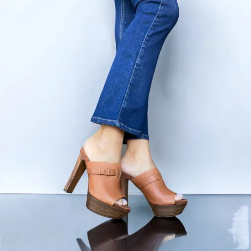 SERGIO ROSSI Brown Leather Open Toe Mules Slide Sandals, Size 38.5