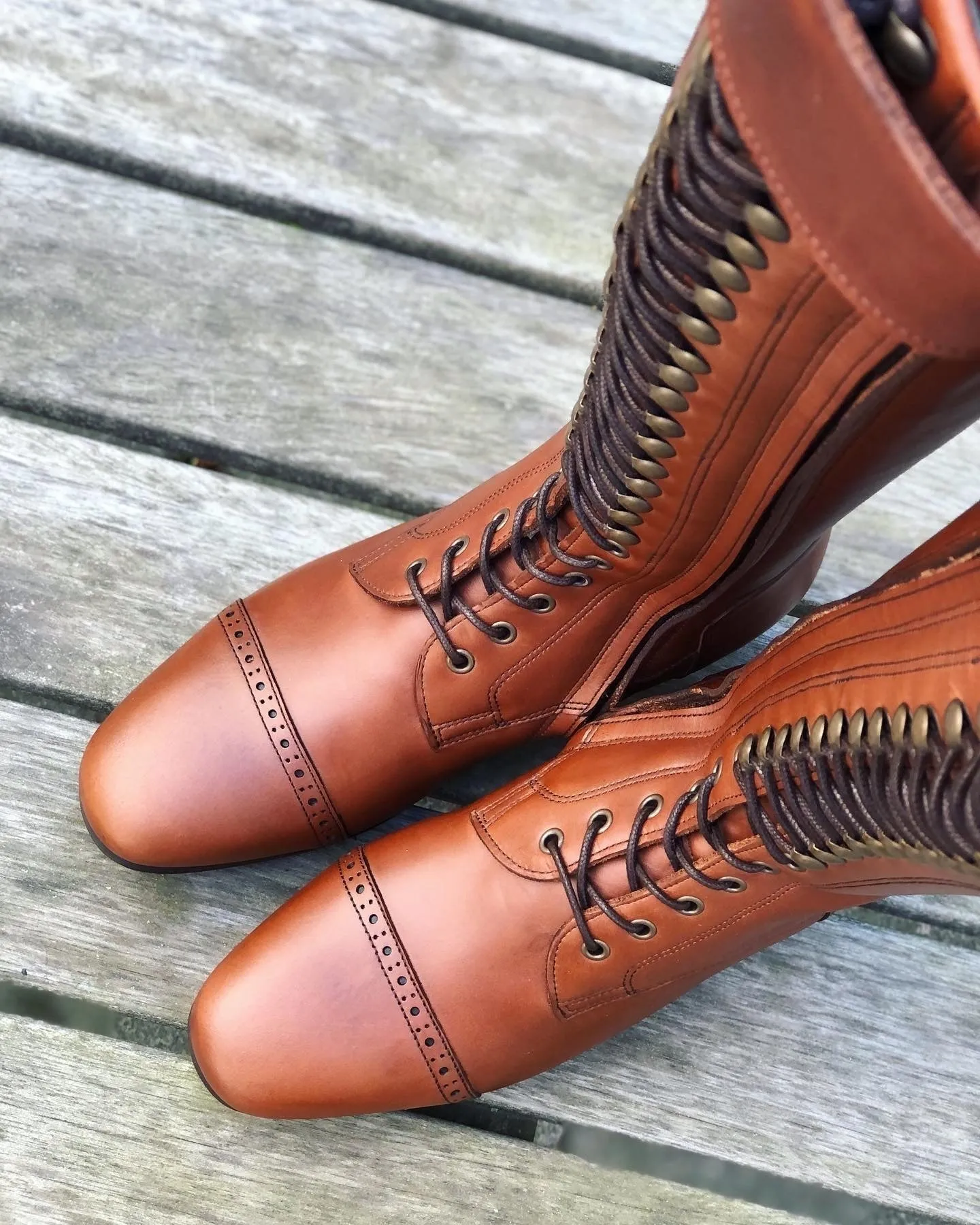 Straight brogue