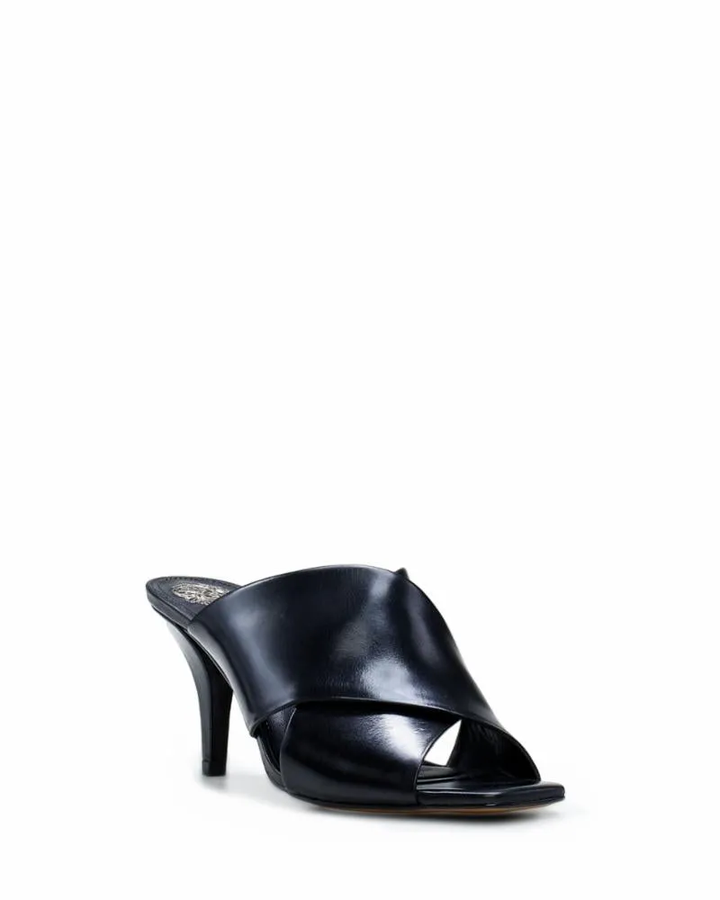 Vince Camuto Women's Rehnya Black M