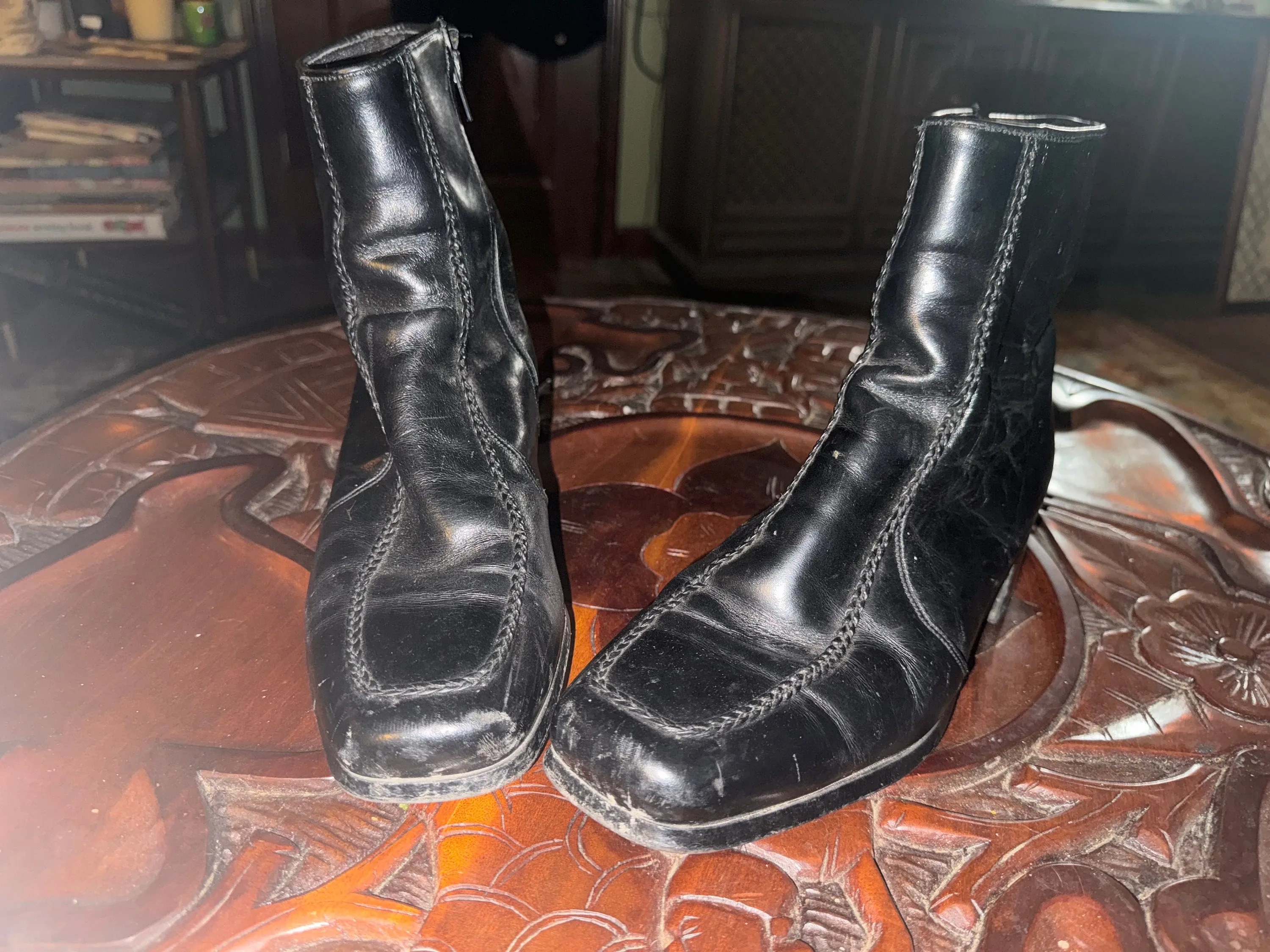 Vintage Men's short black dress boots 9.5 D