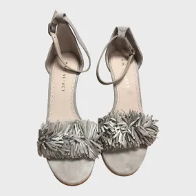 Women's Beige Strappy Sandals With Fringed Detailing