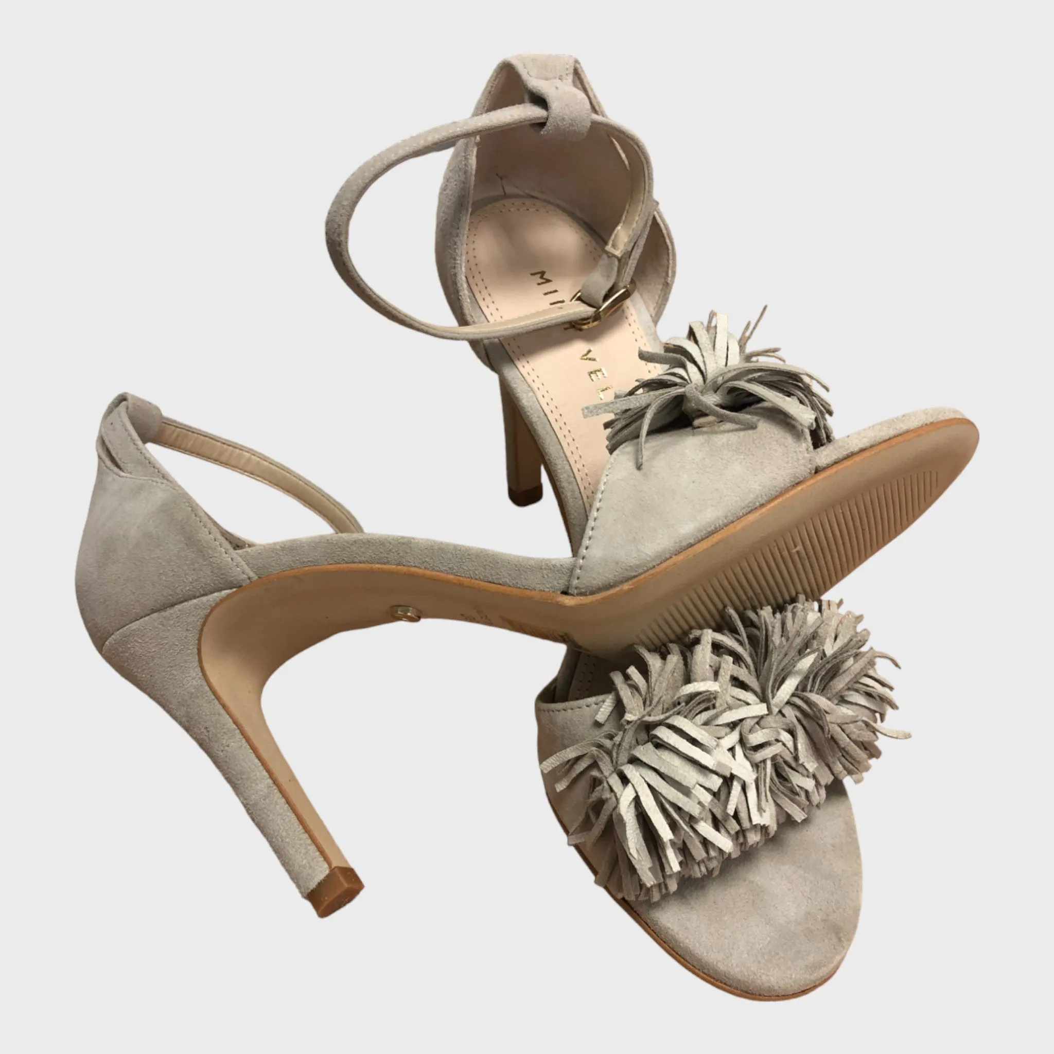 Women's Beige Strappy Sandals With Fringed Detailing